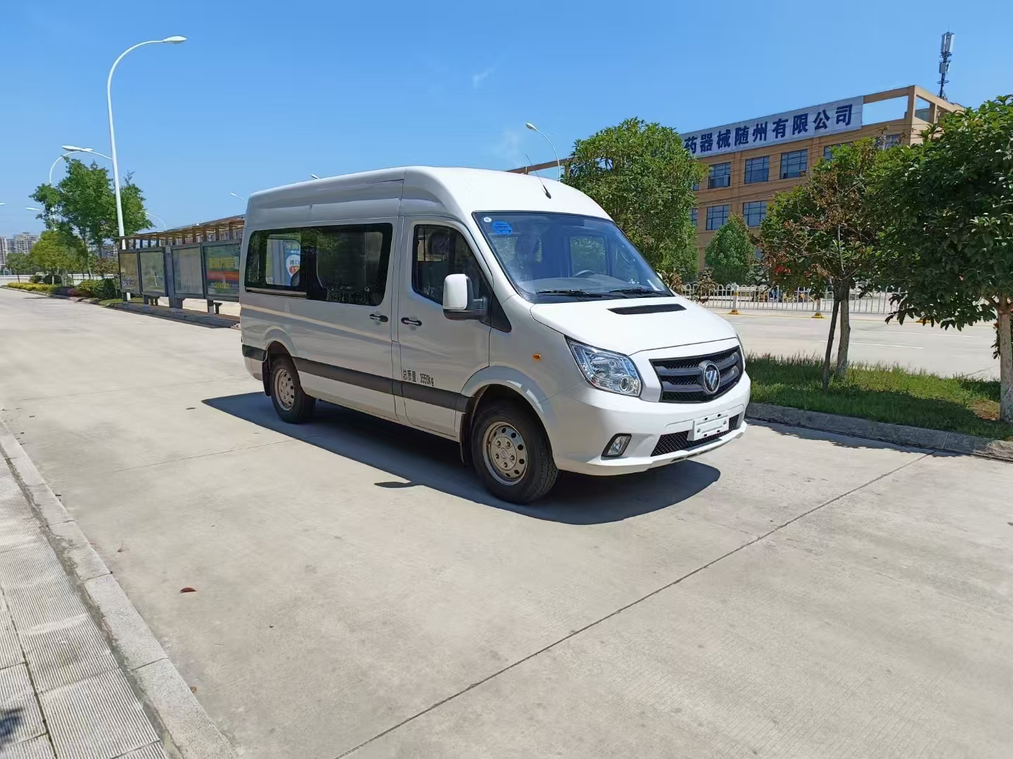 福田图雅诺殡仪车